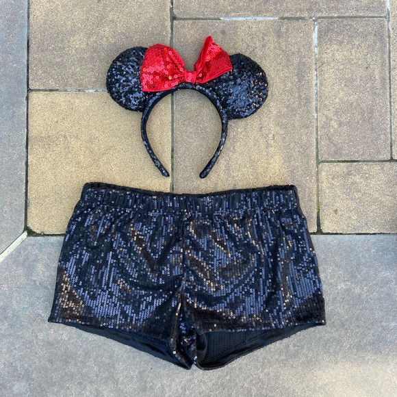 Disney Accessories - Minnie Mouse Ears Headband